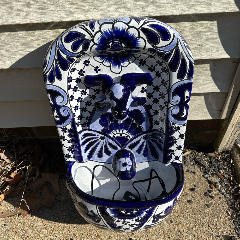 Mexican Pottery Frog Fountain Indoor/Outdoor